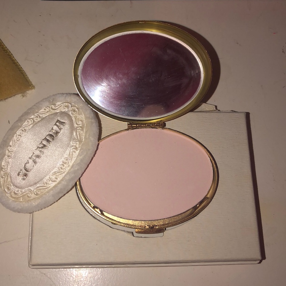 Scandia Cosmetics face powder and mirror